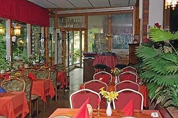 Diemelhotel Marsburg 호텔