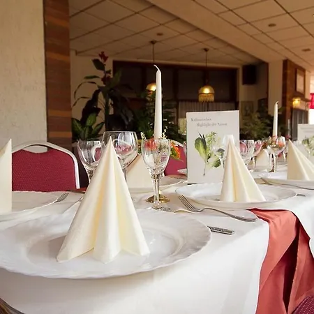 Diemelhotel Marsburg 호텔